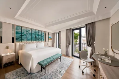 Executive Suite — La Siesta Premium Lakeside